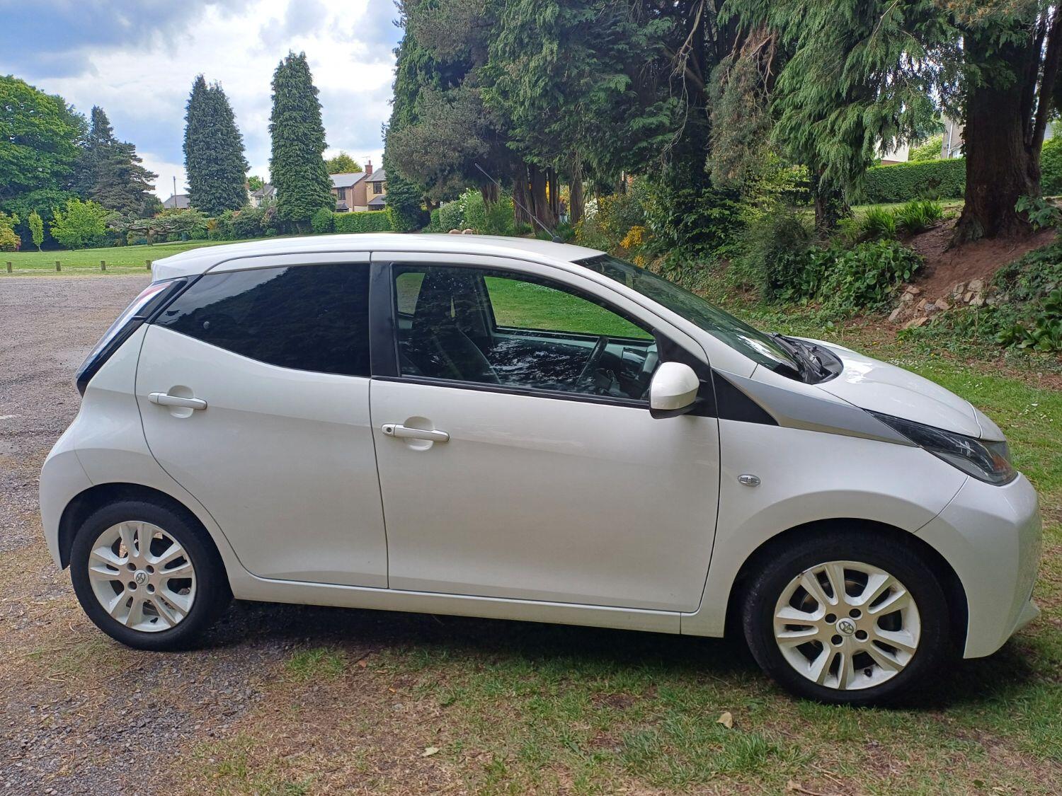 Used Toyota AYGO 2016 for sale - 76656269: Photo 4