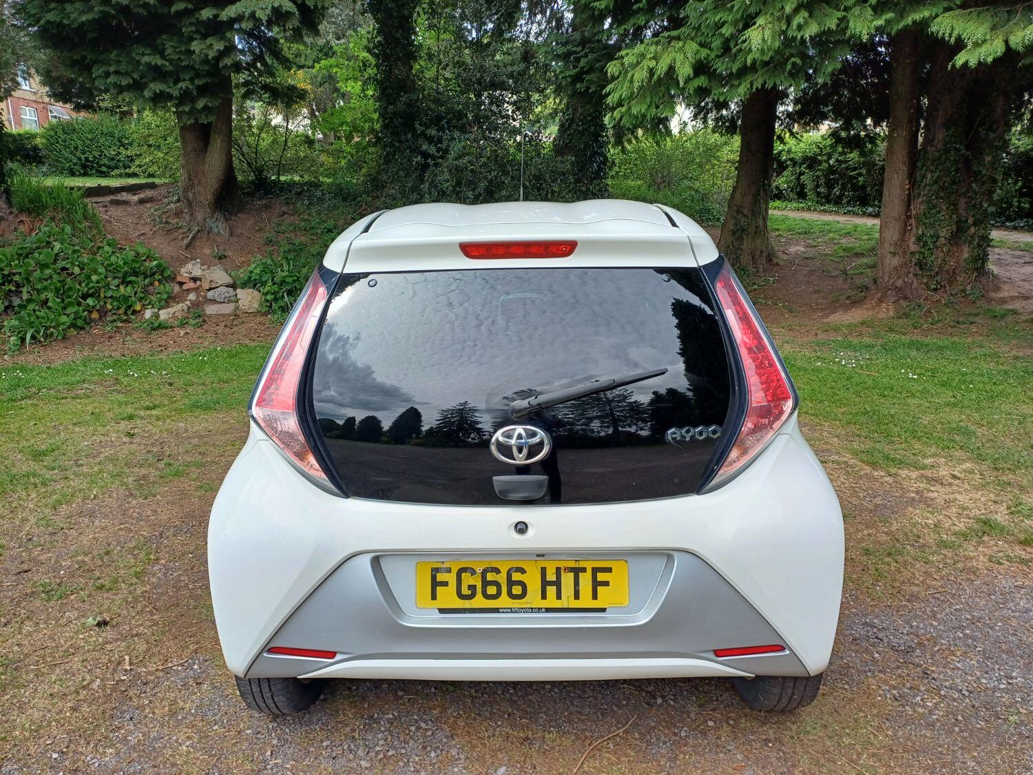 Used Toyota AYGO 2016 for sale - 76656269: Photo 5