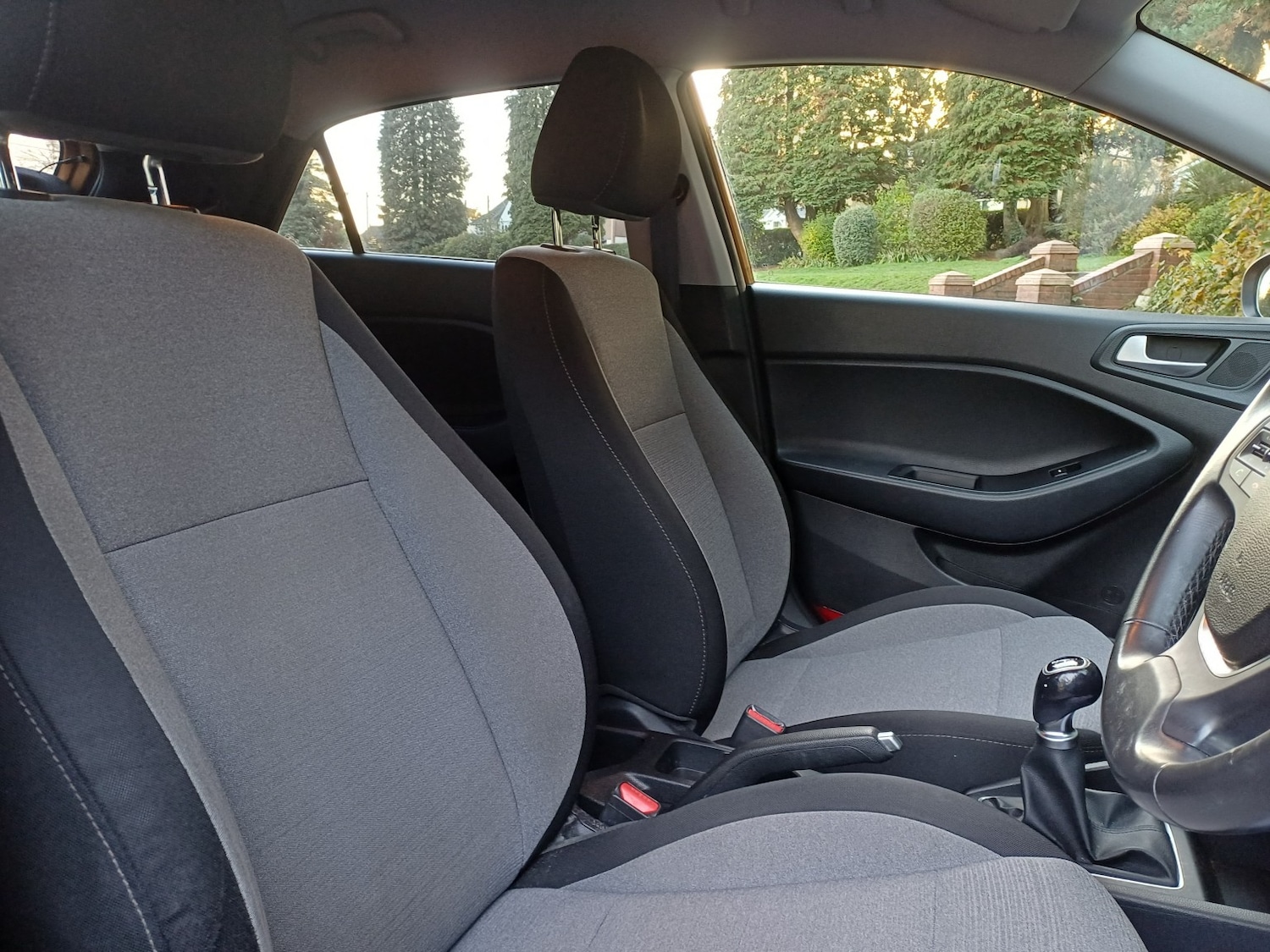 Used Hyundai i20 2016 for sale - 76656034: Photo 12