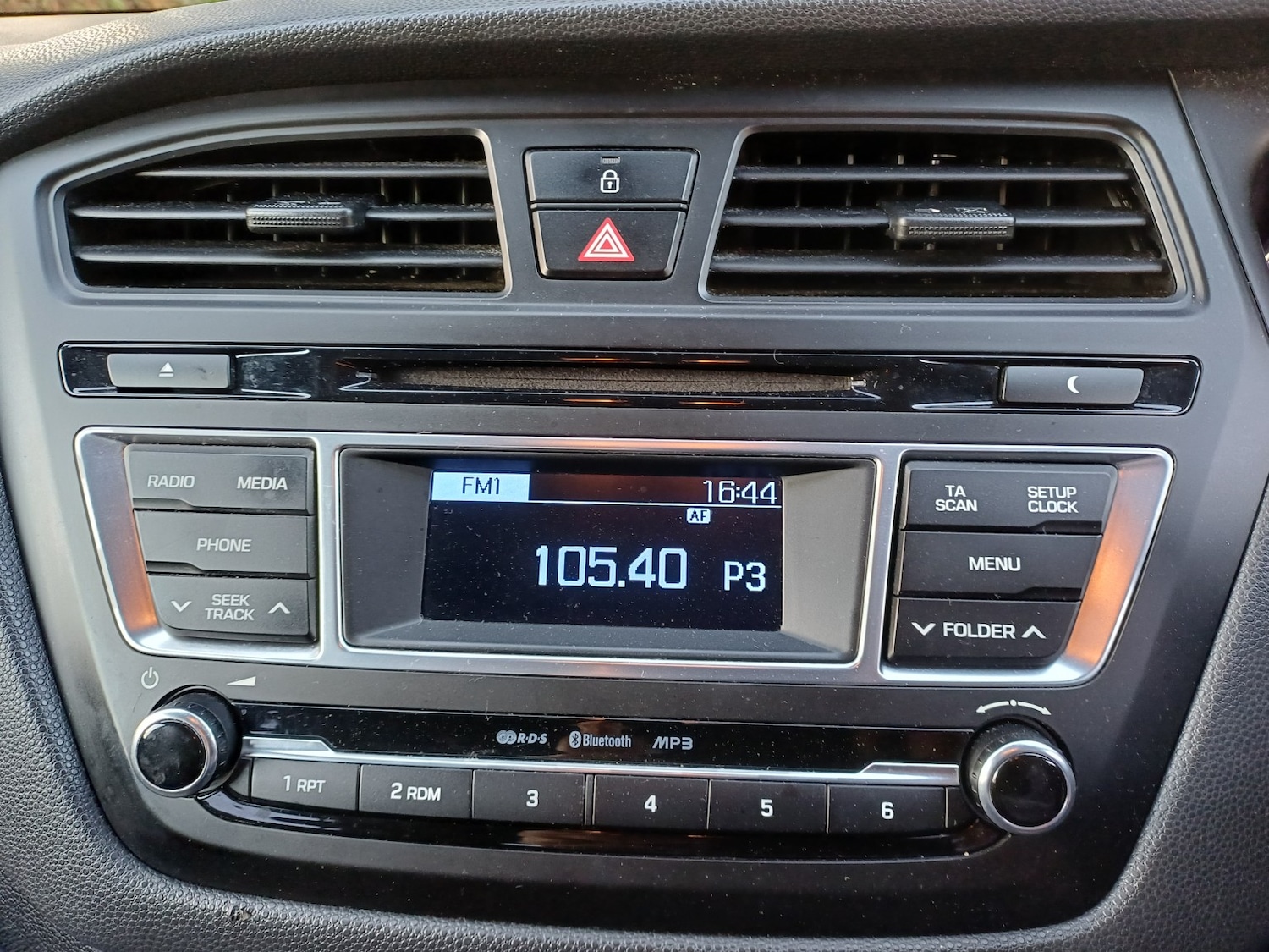 Used Hyundai i20 2016 for sale - 76656034: Photo 17