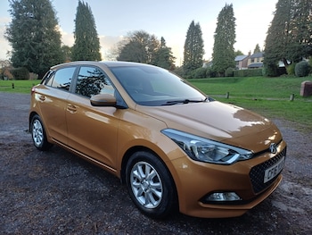 Used Hyundai i20 2016 for sale - 76656034: Photo