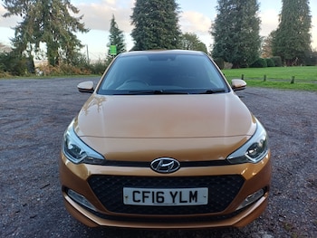 Used Hyundai i20 2016 for sale - 76656034: Photo