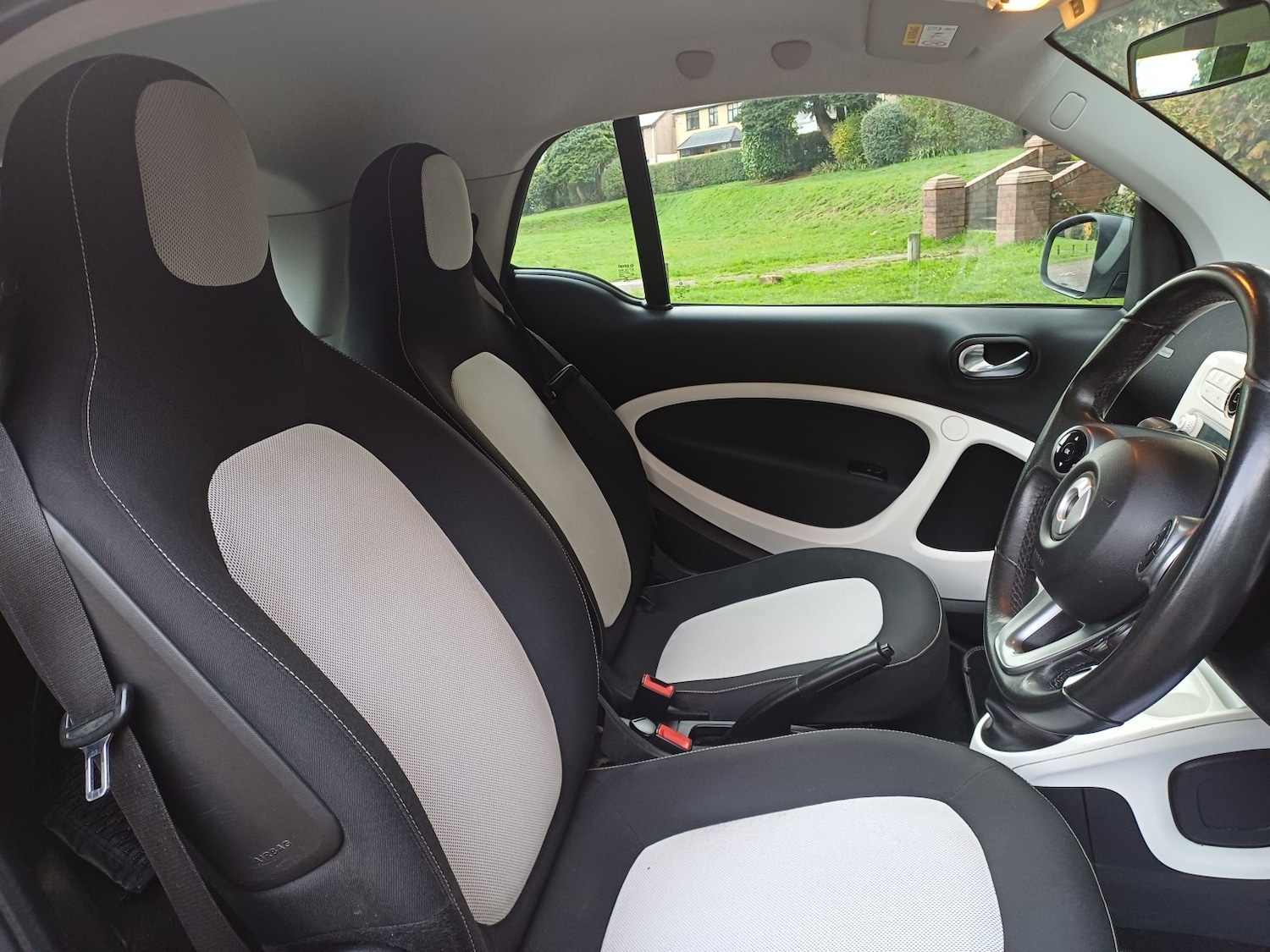 Used smart fortwo 2016 for sale - 76656001: Photo 13