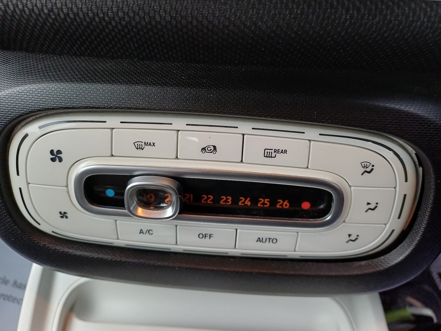 Used smart fortwo 2016 for sale - 76656001: Photo 21