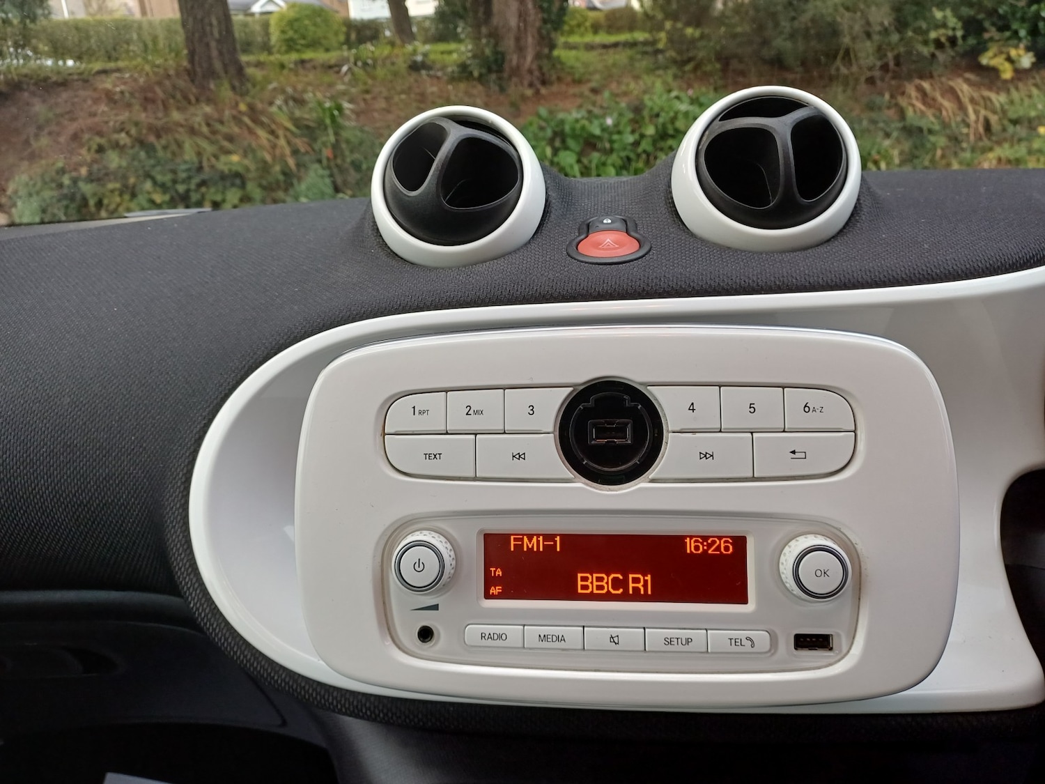 Used smart fortwo 2016 for sale - 76656001: Photo 22