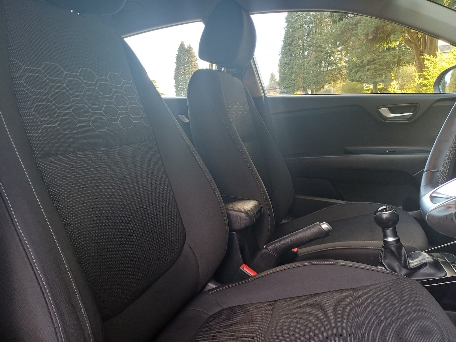 Used Kia Rio 2017 for sale - 78018356: Photo 10