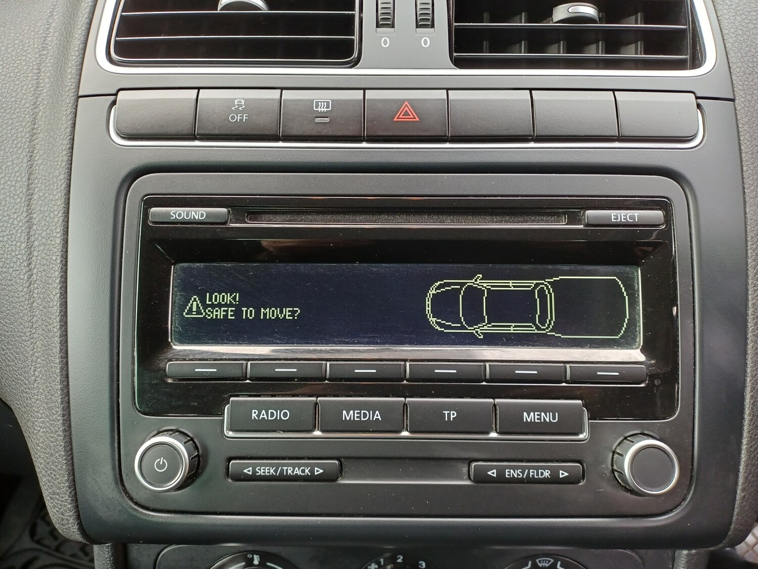 Used Volkswagen Polo 2013 for sale - 78201911: Photo 14