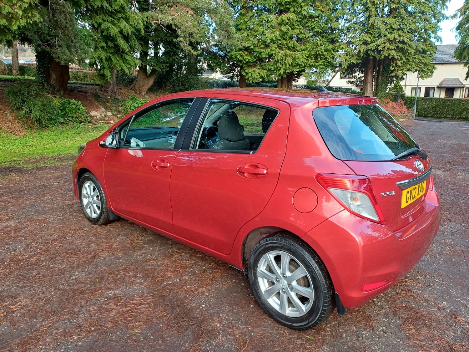 Used Toyota Yaris 2012 for sale - 77014864: Photo 4