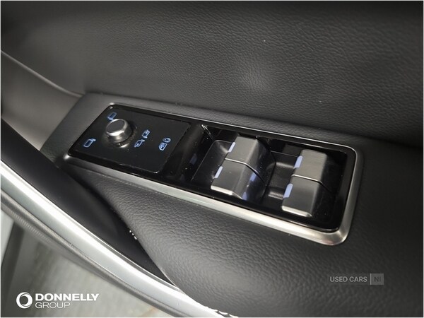 Used Jaguar F-Pace 2023 for sale - 76899955: Photo 33