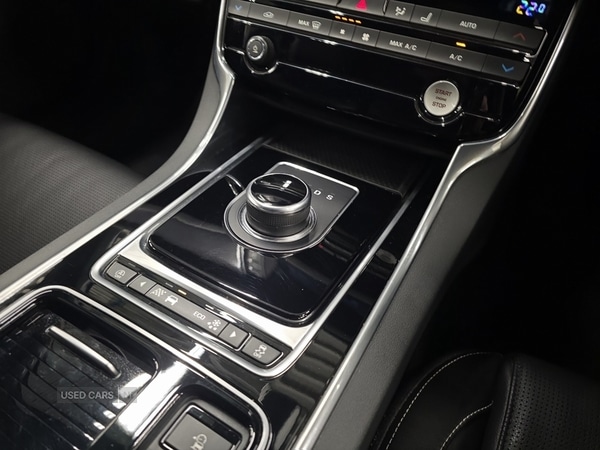 Used Jaguar XF 2018 for sale - 77132306: Photo 15