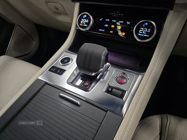 Used Jaguar F-Pace 2022 for sale - 77306610: Photo 15