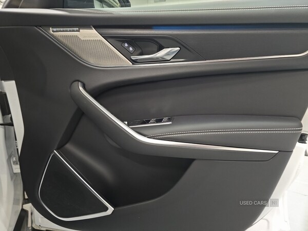 Used Jaguar F-Pace 2024 for sale - 76085768: Photo 28