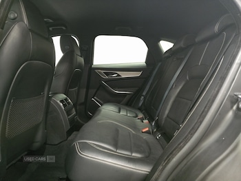 Used Jaguar F-Pace 2022 for sale - 78008188: Photo