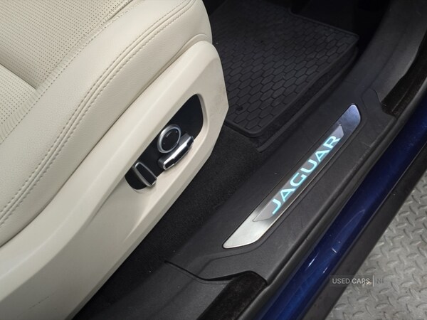 Used Jaguar F-Pace 2022 for sale - 76840208: Photo 28