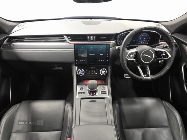 Used Jaguar F-Pace 2023 for sale - 76573871: Photo 11