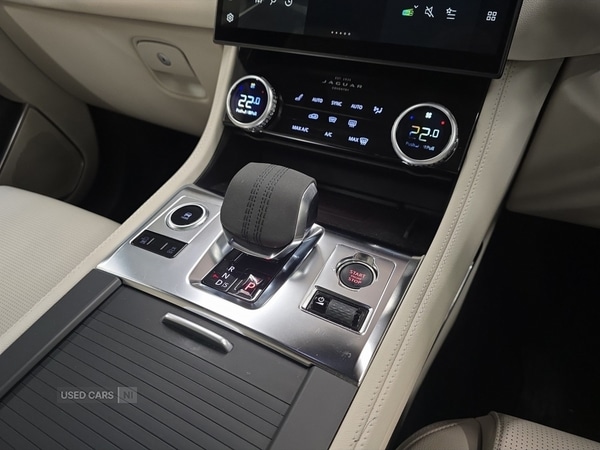 Used Jaguar F-Pace 2023 for sale - 77132191: Photo 15