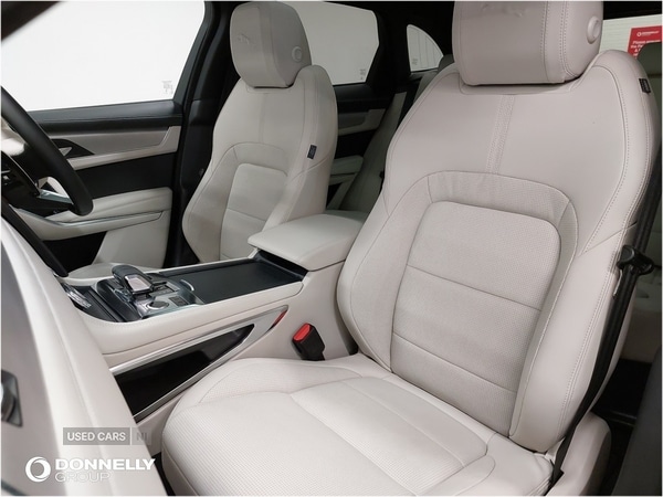 Used Jaguar F-Pace 2023 for sale - 77132191: Photo 31