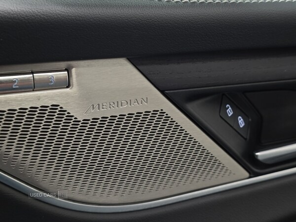 Used Jaguar F-Pace 2023 for sale - 75031605: Photo 30