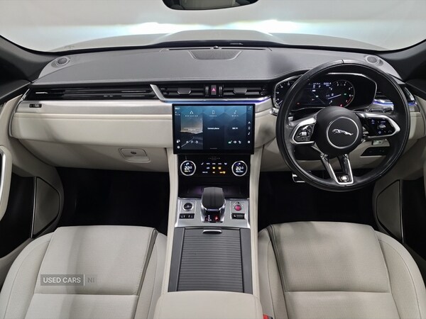 Used Jaguar F-Pace 2022 for sale - 76284639: Photo 11