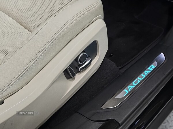Used Jaguar F-Pace 2022 for sale - 76284639: Photo 28