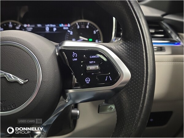 Used Jaguar F-Pace 2022 for sale - 76284639: Photo 44