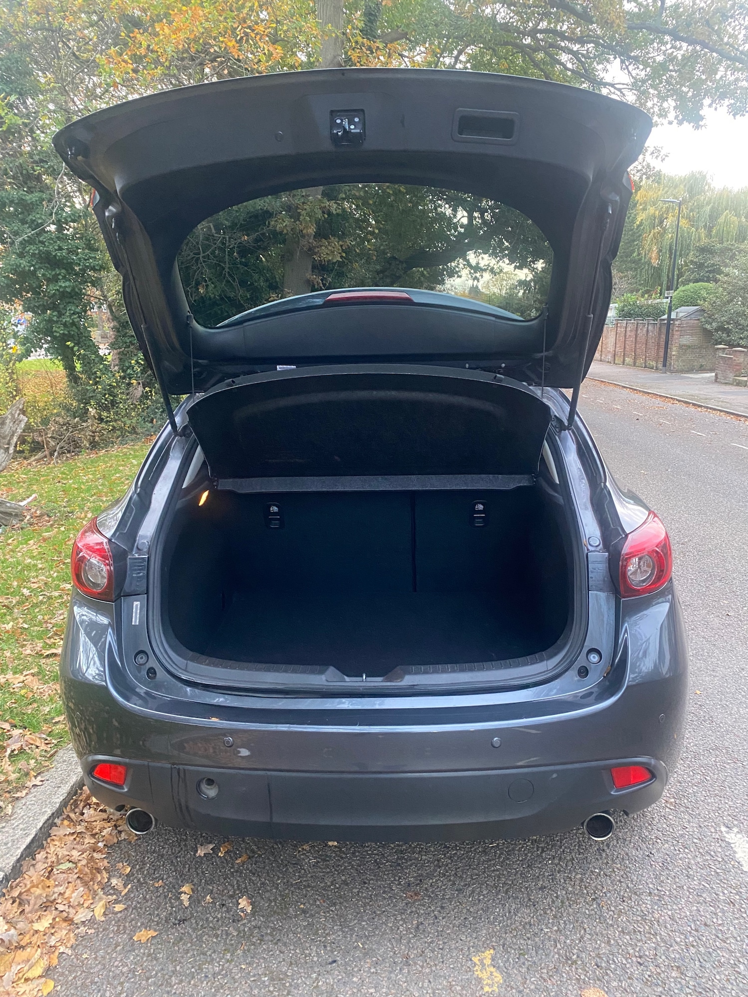 Used Mazda Mazda3 2015 for sale - 76570822: Photo 12