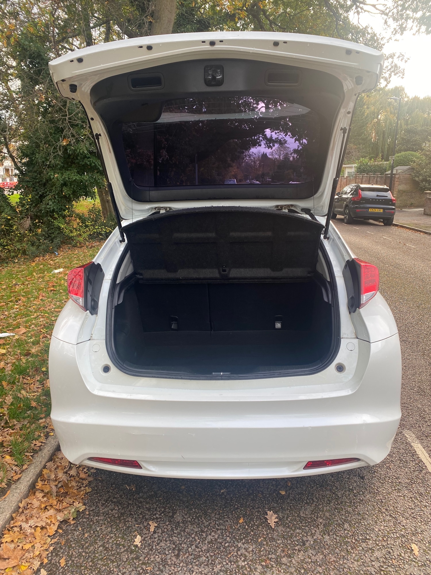 Used Honda Civic 2012 for sale - 76570653: Photo 12