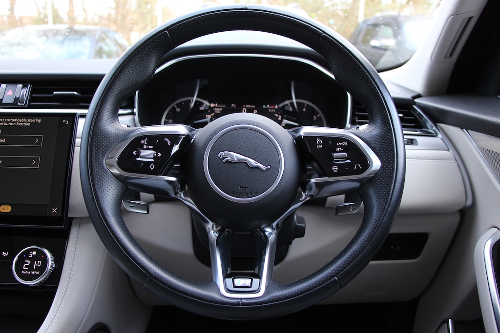 Used Jaguar F-Pace 2022 for sale - 77225451: Photo 14