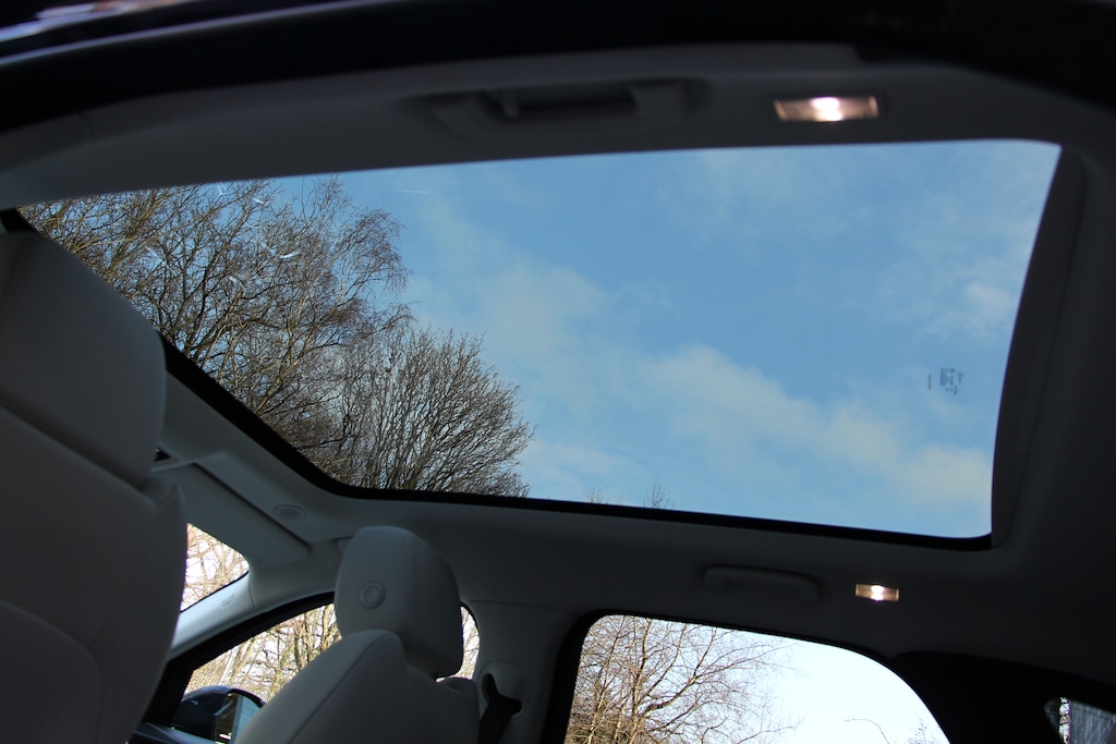 Used Jaguar F-Pace 2022 for sale - 77225451: Photo 2