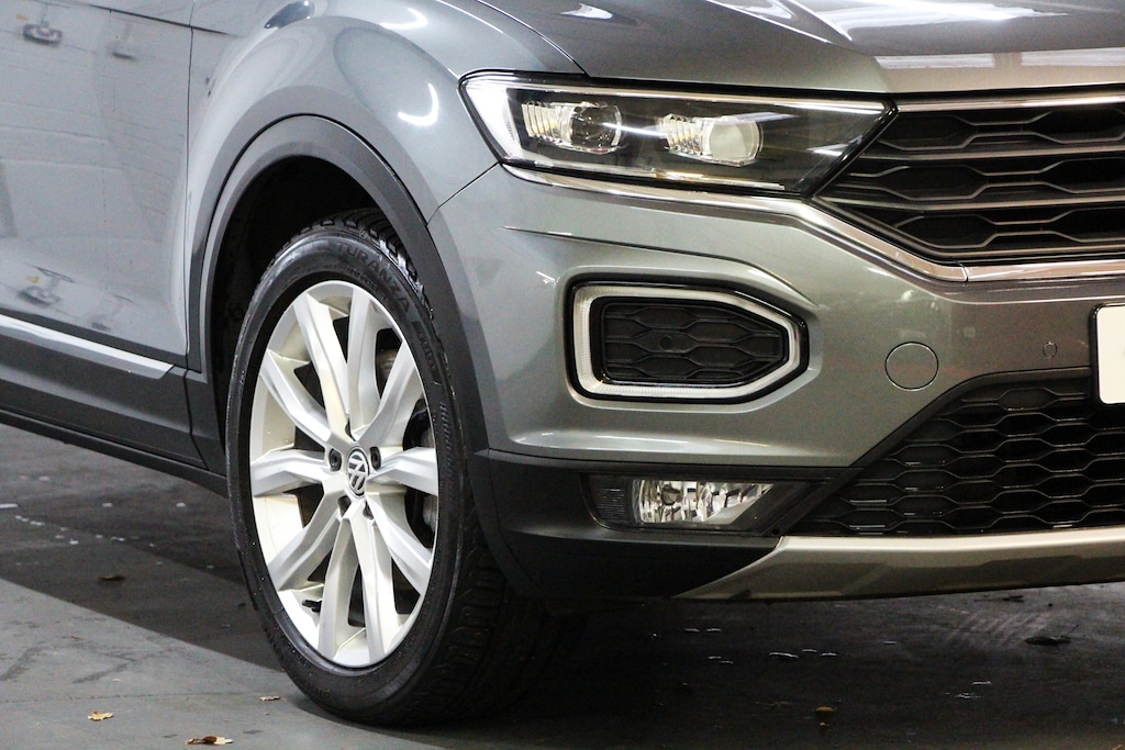 Used Volkswagen T-Roc 2018 for sale - 76615889: Photo 10