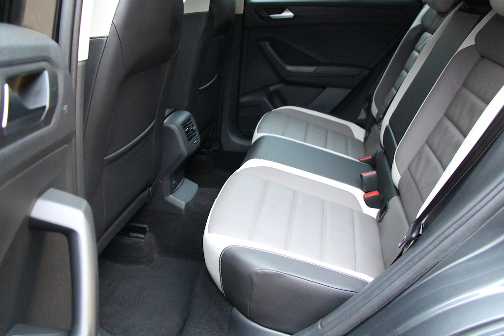 Used Volkswagen T-Roc 2018 for sale - 76615889: Photo 31