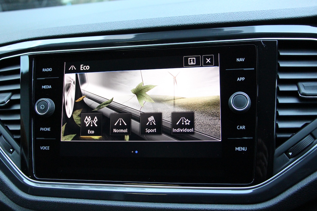 Used Volkswagen T-Roc 2018 for sale - 76615889: Photo 43