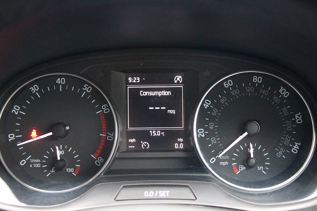 Used Skoda Fabia 2015 for sale - 76580386: Photo 16