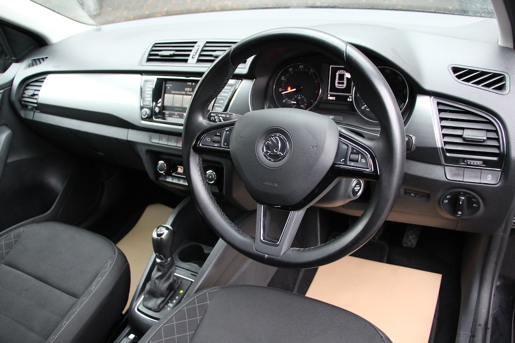 Used Skoda Fabia 2015 for sale - 76580386: Photo 17