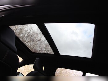 Used Volvo XC40 2021 for sale - 77300733: Photo