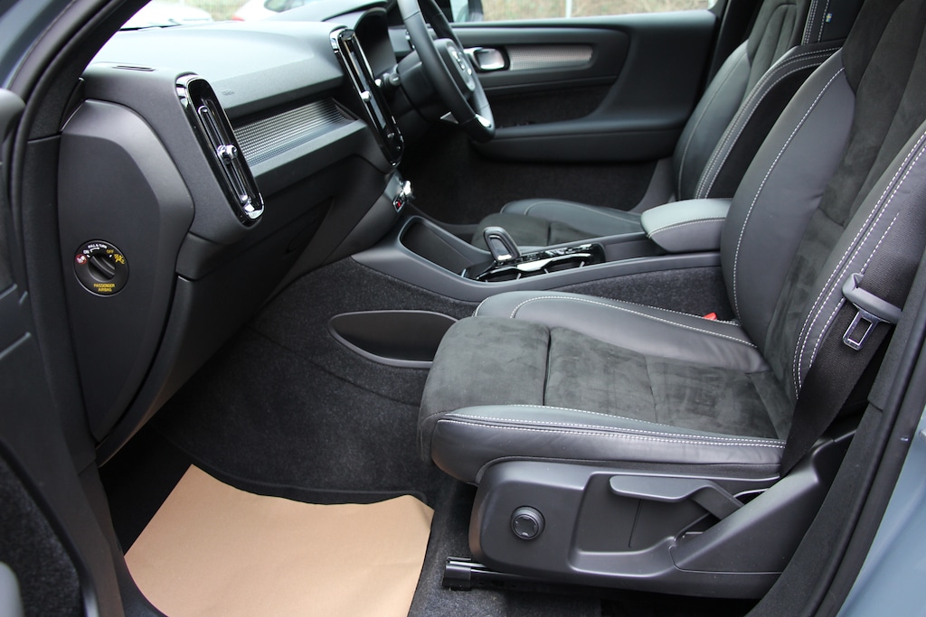 Used Volvo XC40 2021 for sale - 77300733: Photo 44