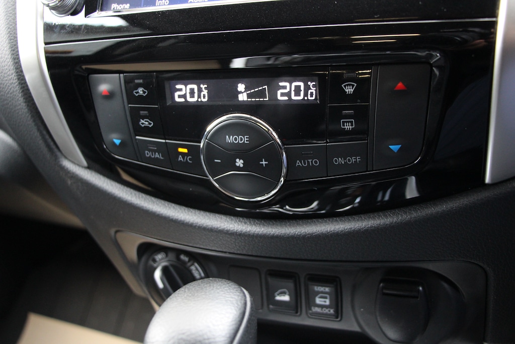 Used Nissan Navara 2021 for sale - 76580384: Photo 39