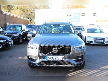 2018 - T8 Twin Engine 10.4kWh Momentum PHEV AWD [407] (BIG SPEC, BEST YOU WILL SEE 5-Door