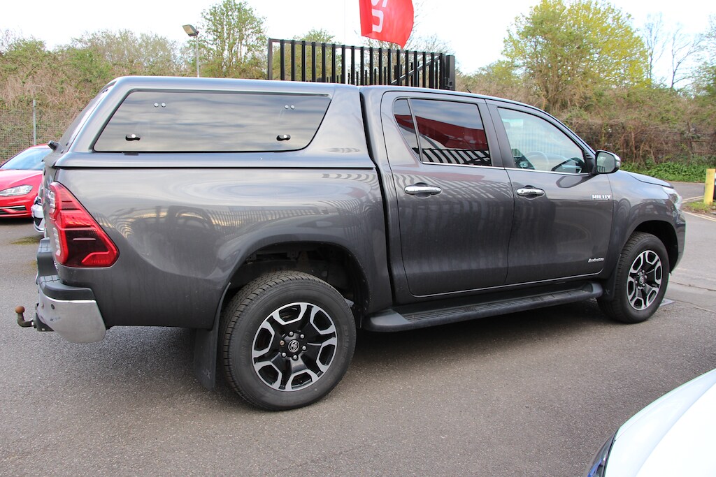 Used Toyota Hilux 2021 for sale - 78028257: Photo 3