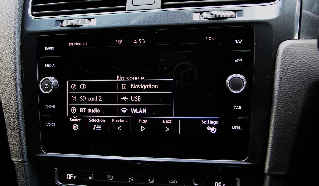 Used Volkswagen Golf 2019 for sale - 76628491: Photo 34