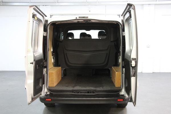 Used Vauxhall Vivaro 2018 for sale - 76229518: Photo 13