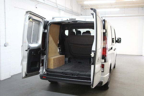 Used Vauxhall Vivaro 2018 for sale - 76229518: Photo 2
