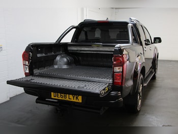 Used Isuzu D-Max 2018 for sale - 76875342: Photo