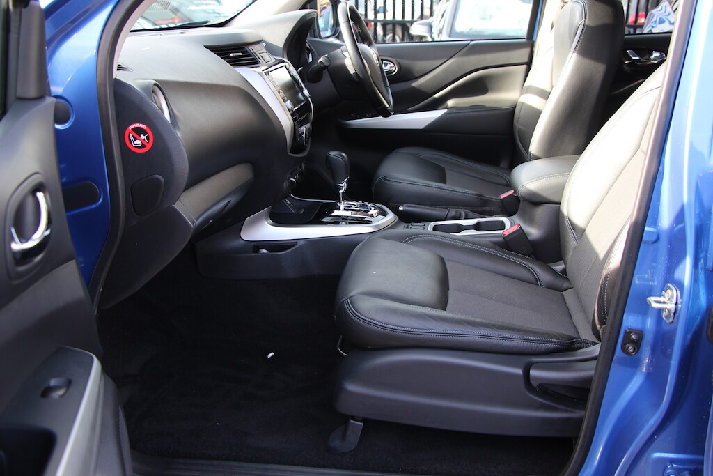 Used Nissan Navara 2020 for sale - 77581700: Photo 6