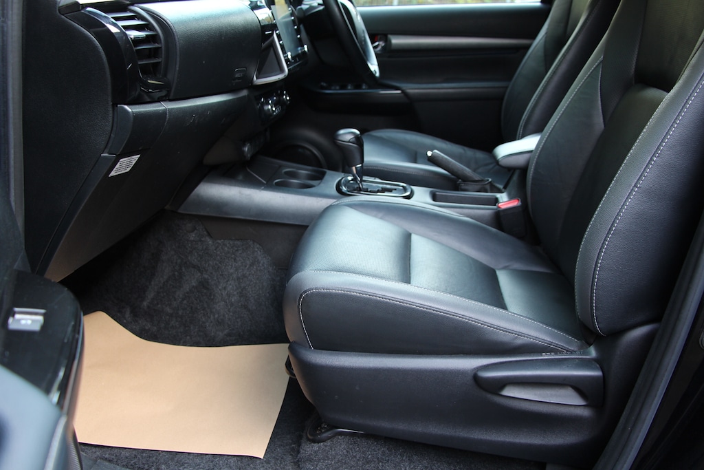 Used Toyota Hilux 2021 for sale - 76580389: Photo 34