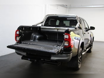 Used Toyota Hilux 2021 for sale - 76580389: Photo