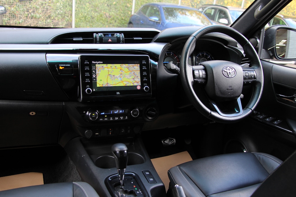 Used Toyota Hilux 2021 for sale - 76580389: Photo 40