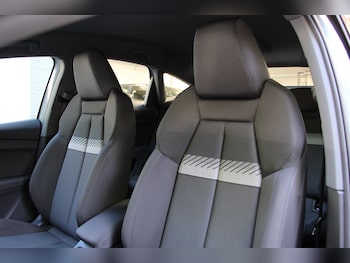 Used Audi Q4 e-tron 2022 for sale - 79629743: Photo
