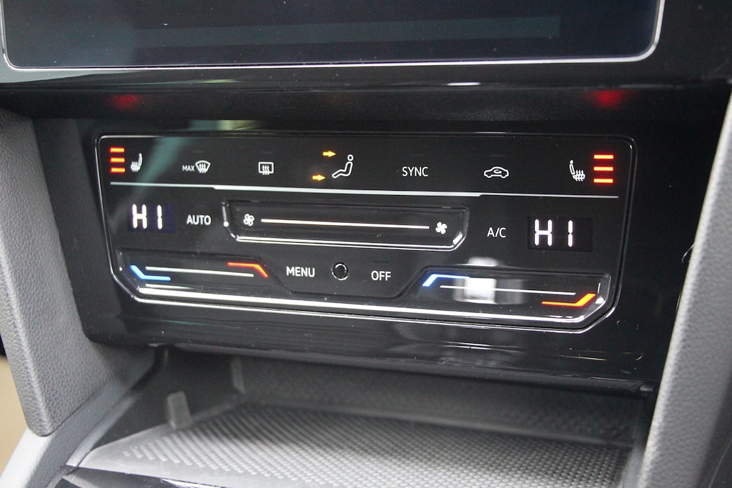 Used Volkswagen Passat 2023 for sale - 77170797: Photo 26