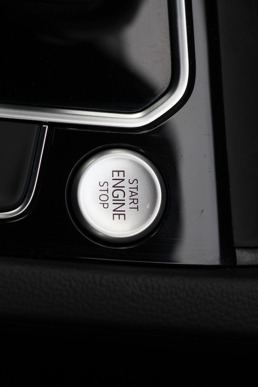 Used Volkswagen Passat 2023 for sale - 77170797: Photo 28